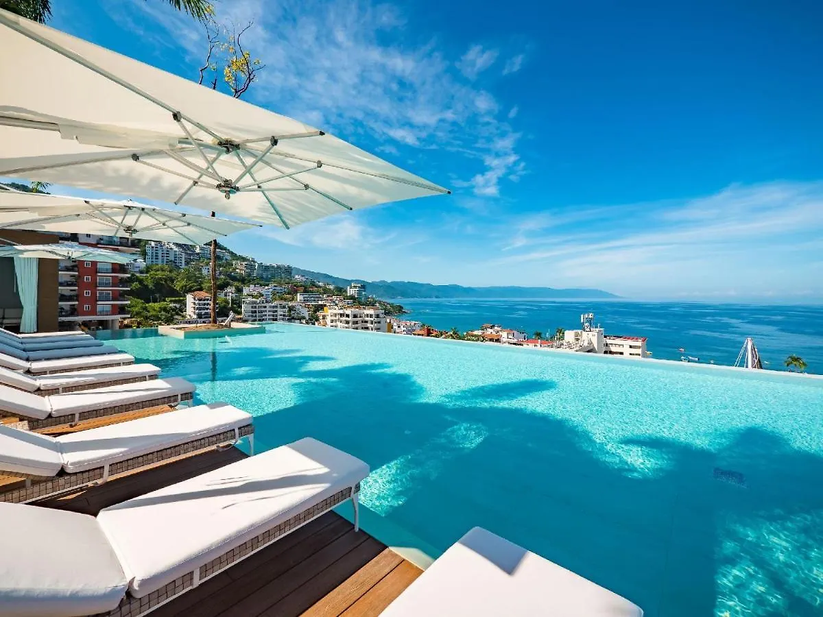 Pier 57 - 410 Amazing 2 Bedroom Condo Romantic Zone Puerto Vallarta